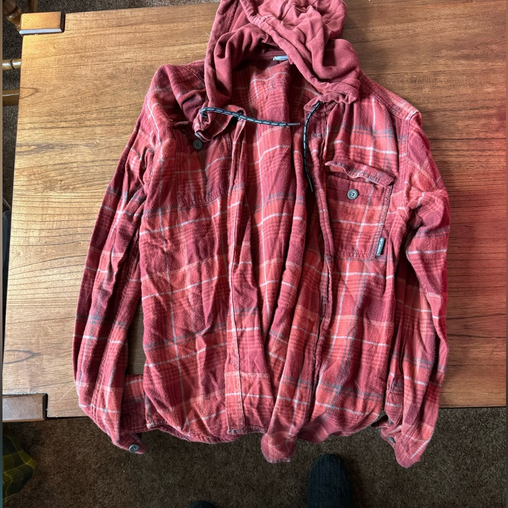 Columbia Men’s Hooded Button Up Flannel. Size Medium